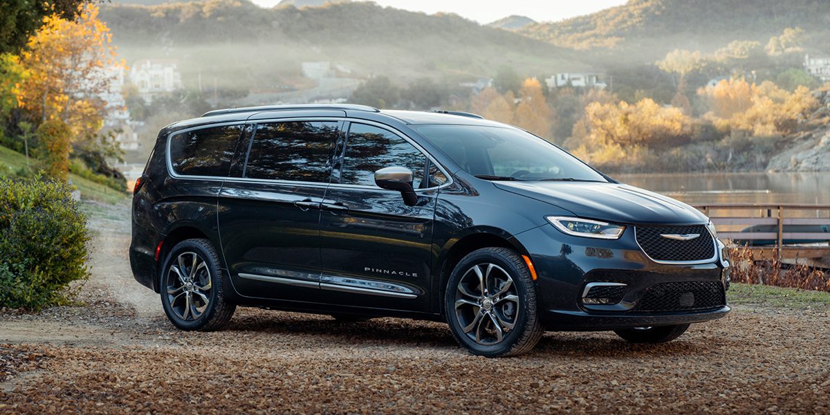 2021 Chrysler Pacifica | Consumer Guide Auto