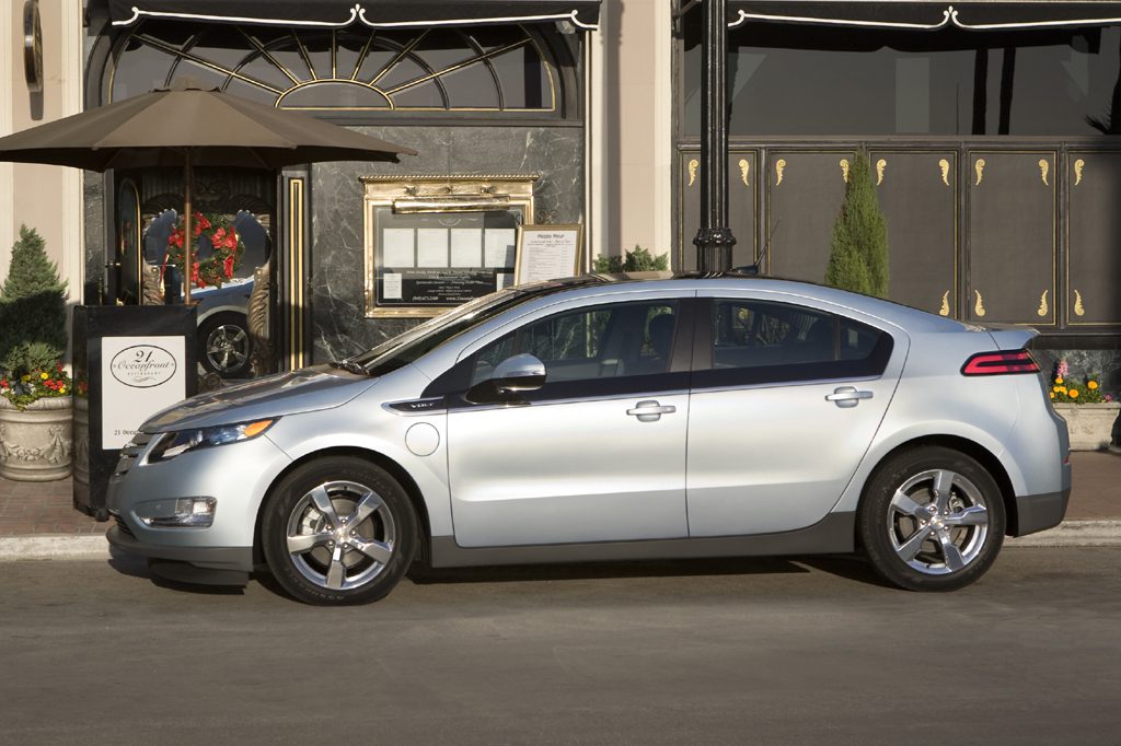 chevy volt range with gas only