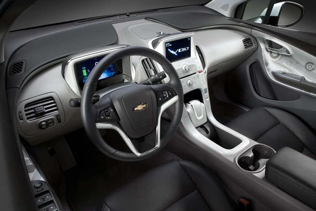 2011 15 Chevrolet Volt Consumer Guide Auto