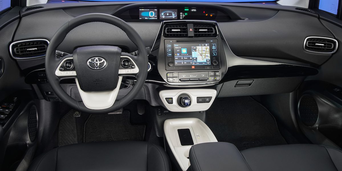 2016 Toyota Prius Four Touring