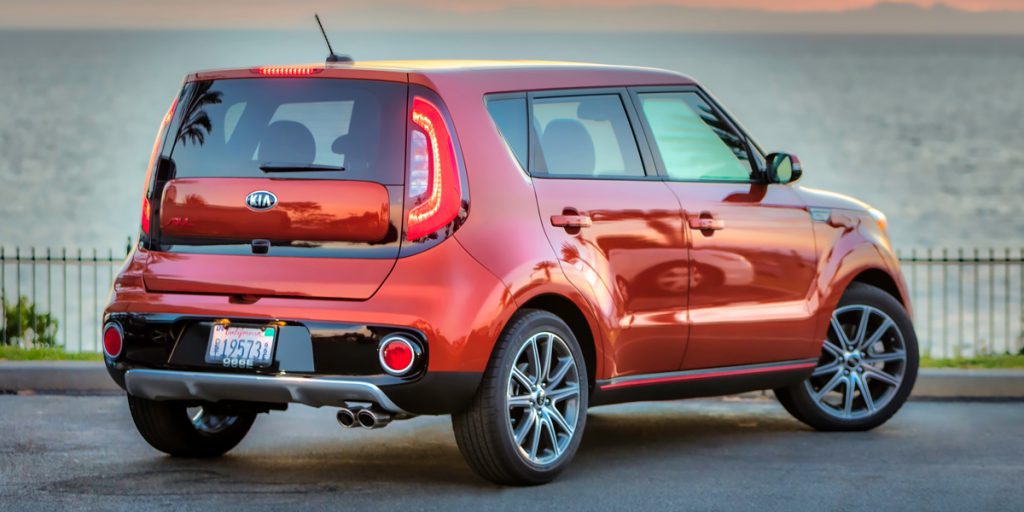 2018 Kia Soul Best Buy Review | Consumer Guide Auto