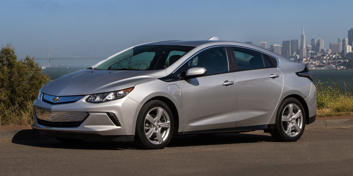 2018 Chevrolet Volt | Consumer Guide Auto