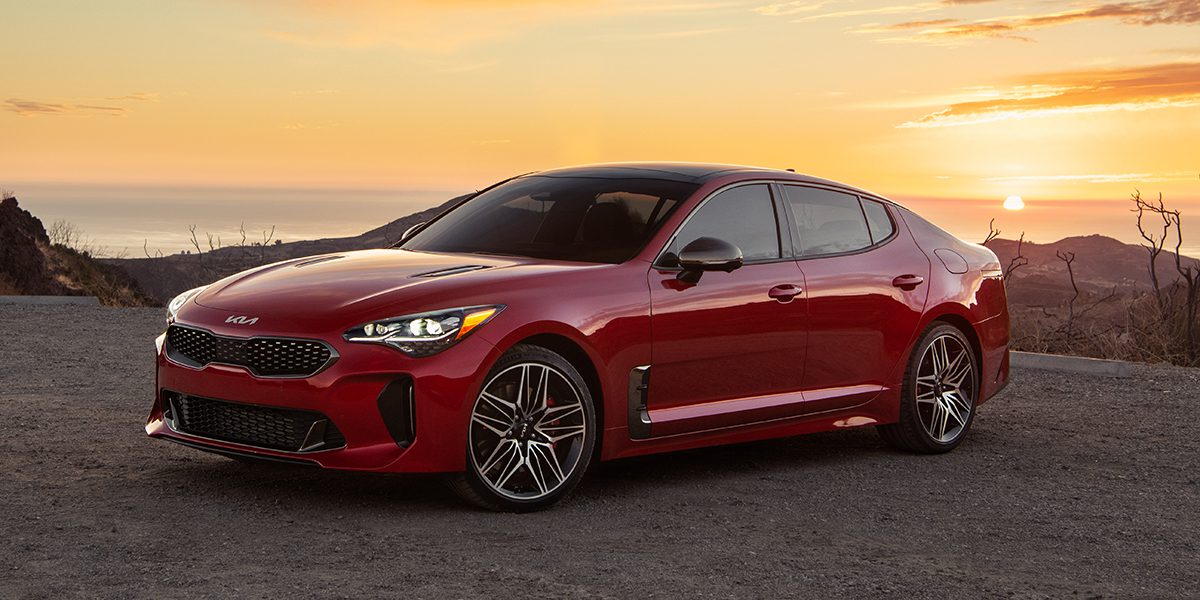 2022 Kia Stinger | Consumer Guide Auto