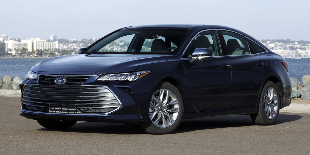 2019 Toyota Avalon XLE