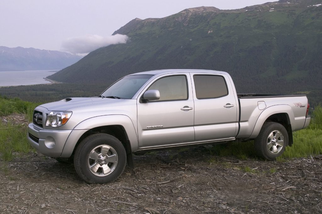 2005 toyota tacoma xteam