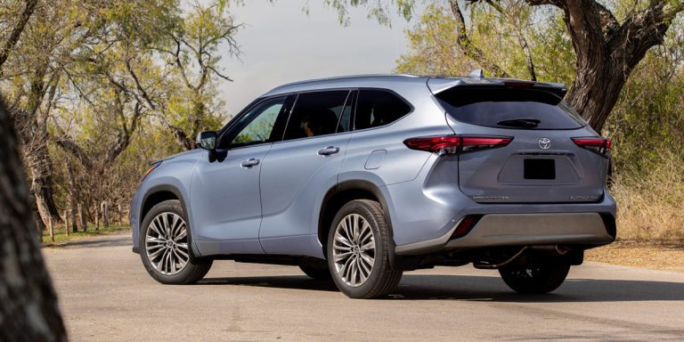 2021 Toyota Highlander Best Buy Review | Consumer Guide Auto