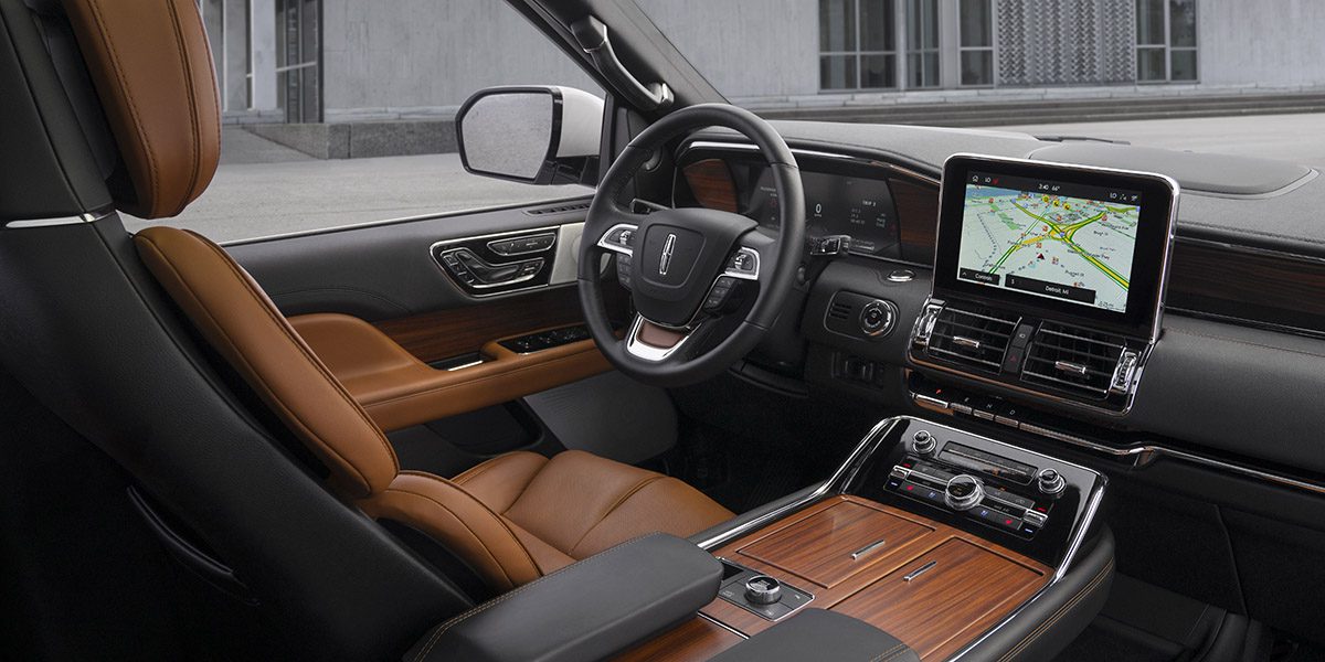 2020 Lincoln Navigator interior