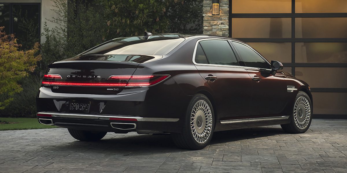 Genesis G90