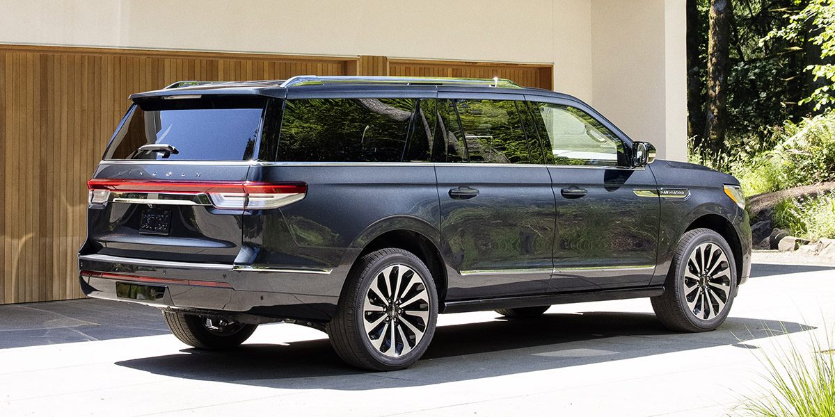 2022 Lincoln Navigator