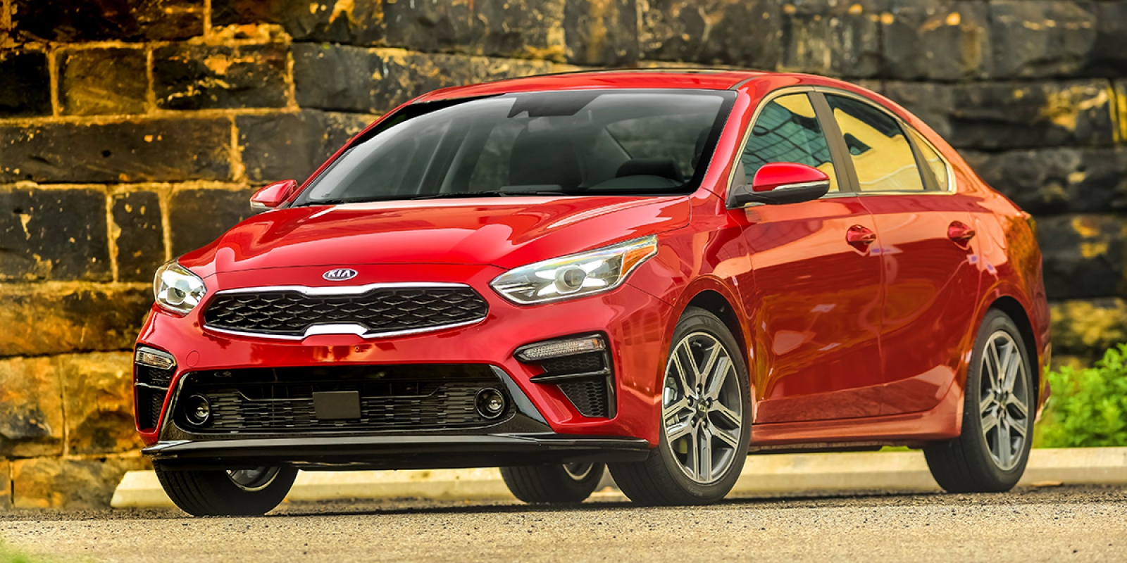 2021 Kia Forte | Consumer Guide Auto