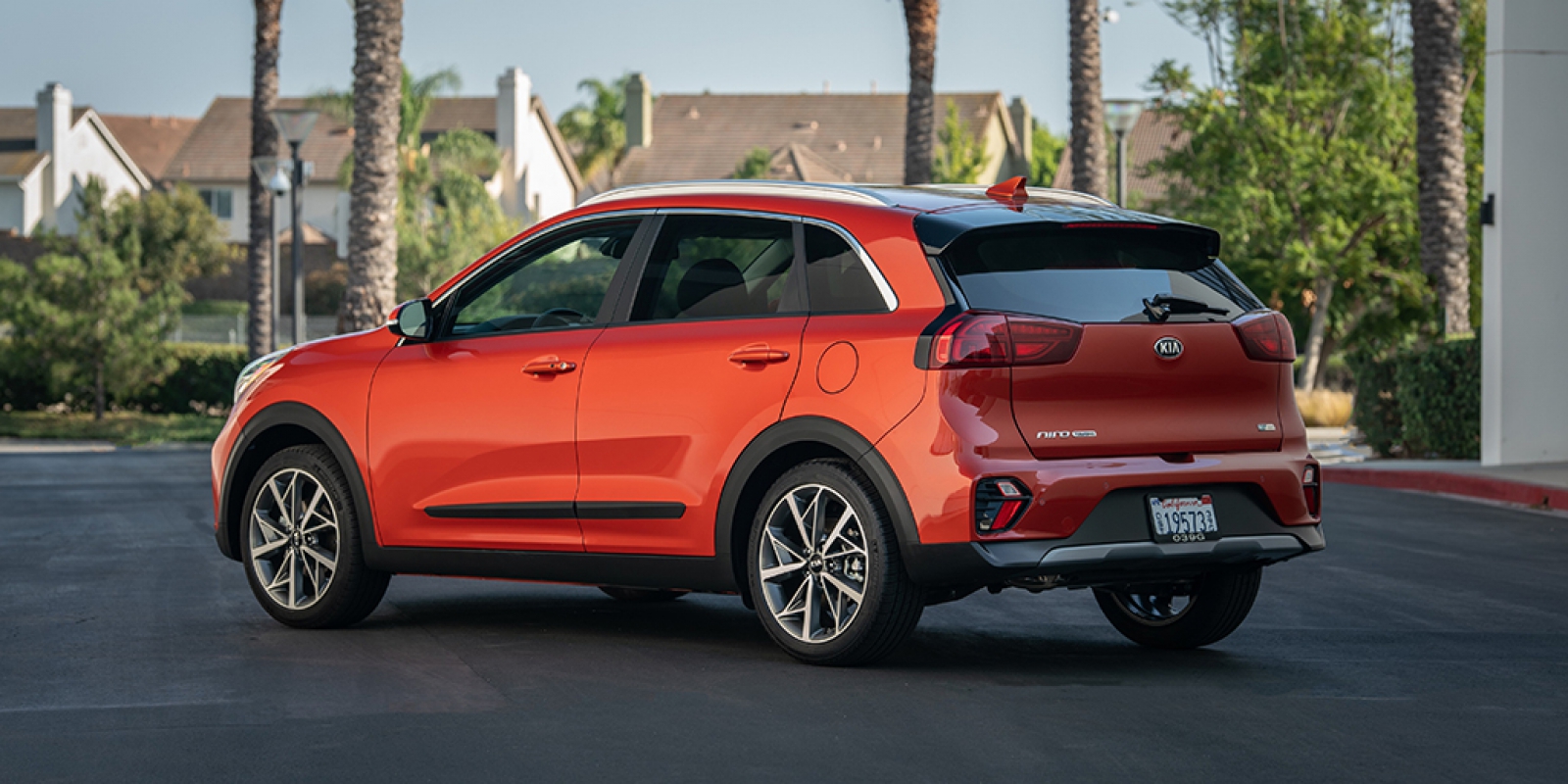 2021 Kia Niro | Consumer Guide Auto