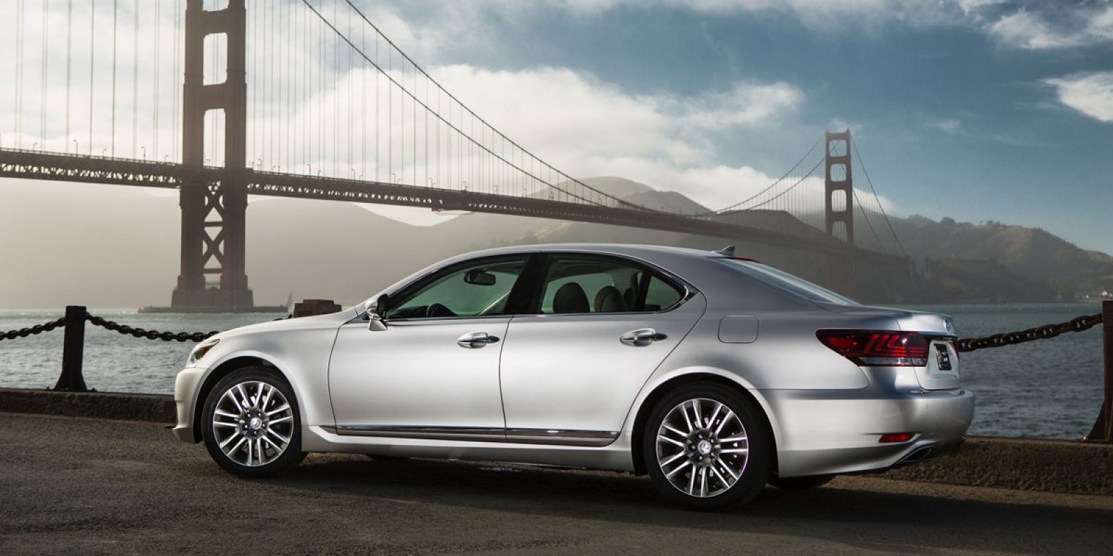 Lexus ls 2015