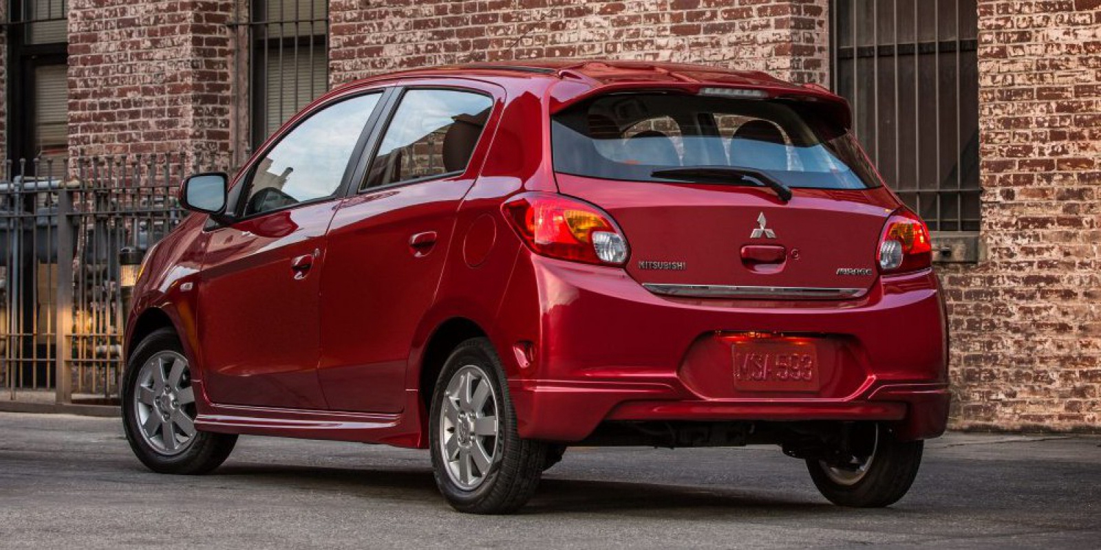 Mitsubishi mirage 2014