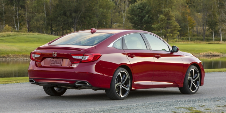 2019 Honda Accord | Consumer Guide Auto