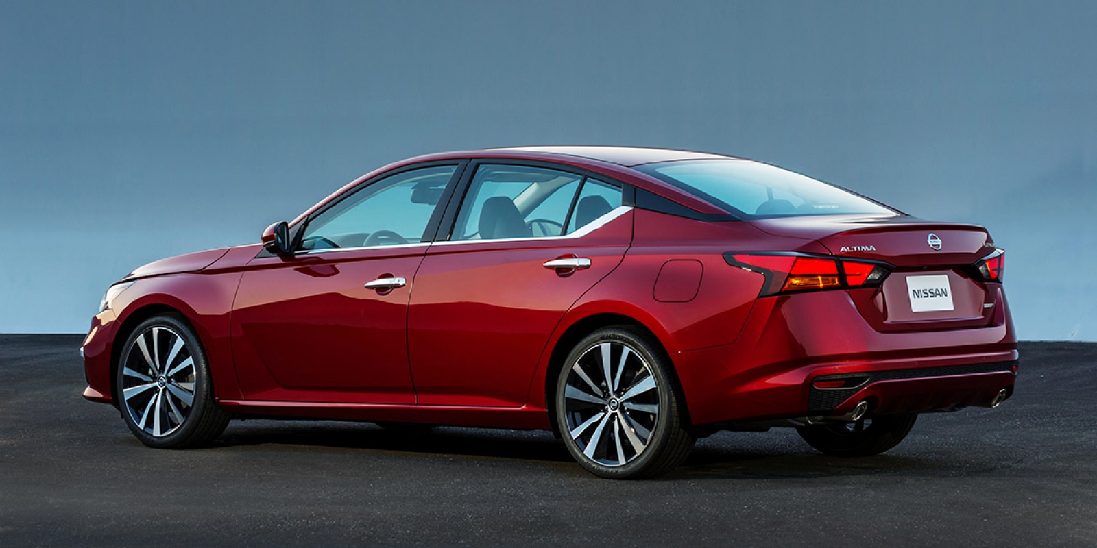 2021 Nissan Altima | Consumer Guide Auto