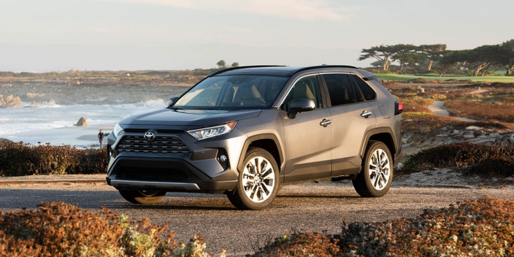 2019 Toyota RAV4 | Consumer Guide Auto