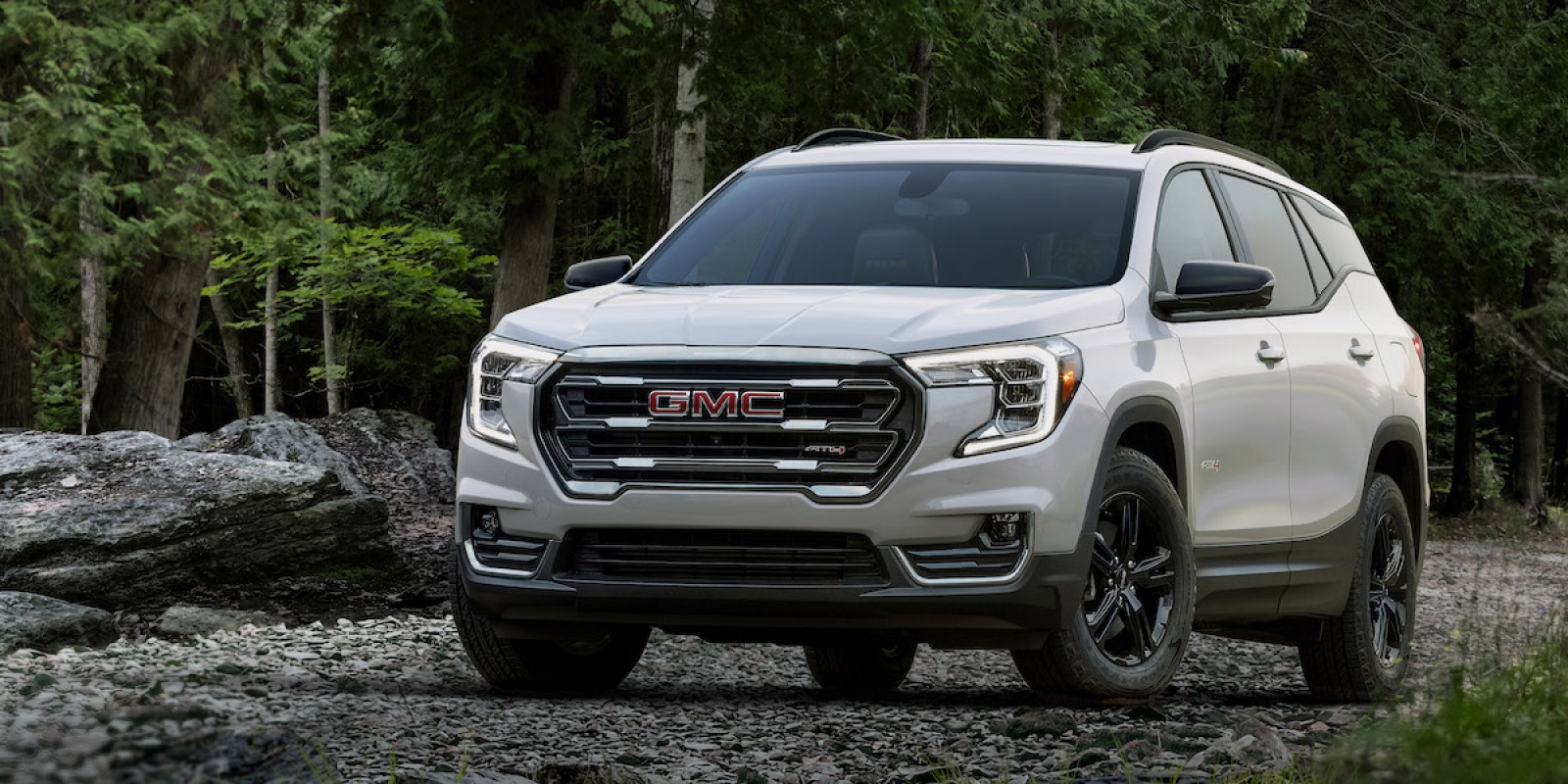 2022 GMC Terrain | Consumer Guide Auto