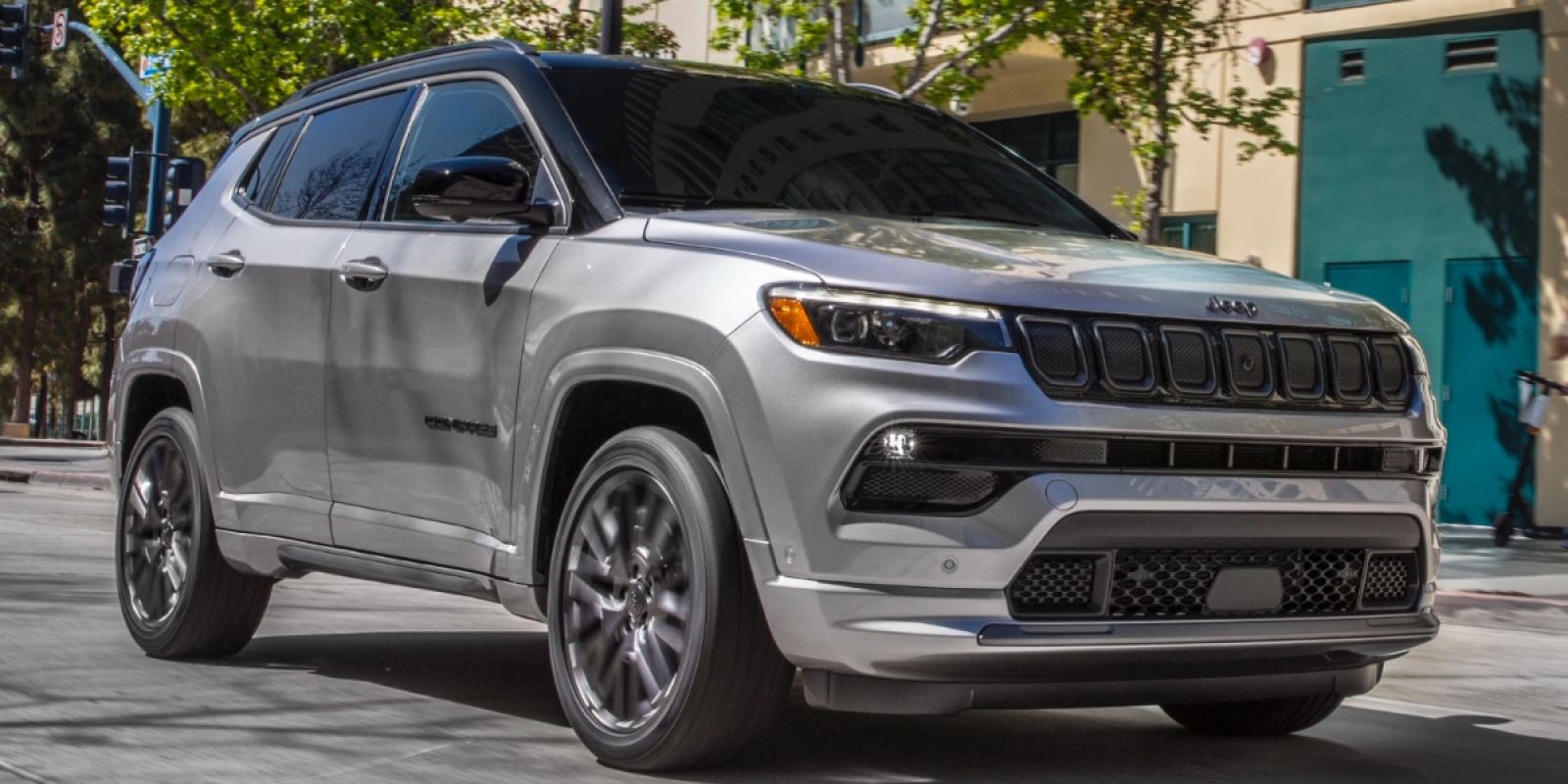 2022 Jeep Compass | Consumer Guide Auto