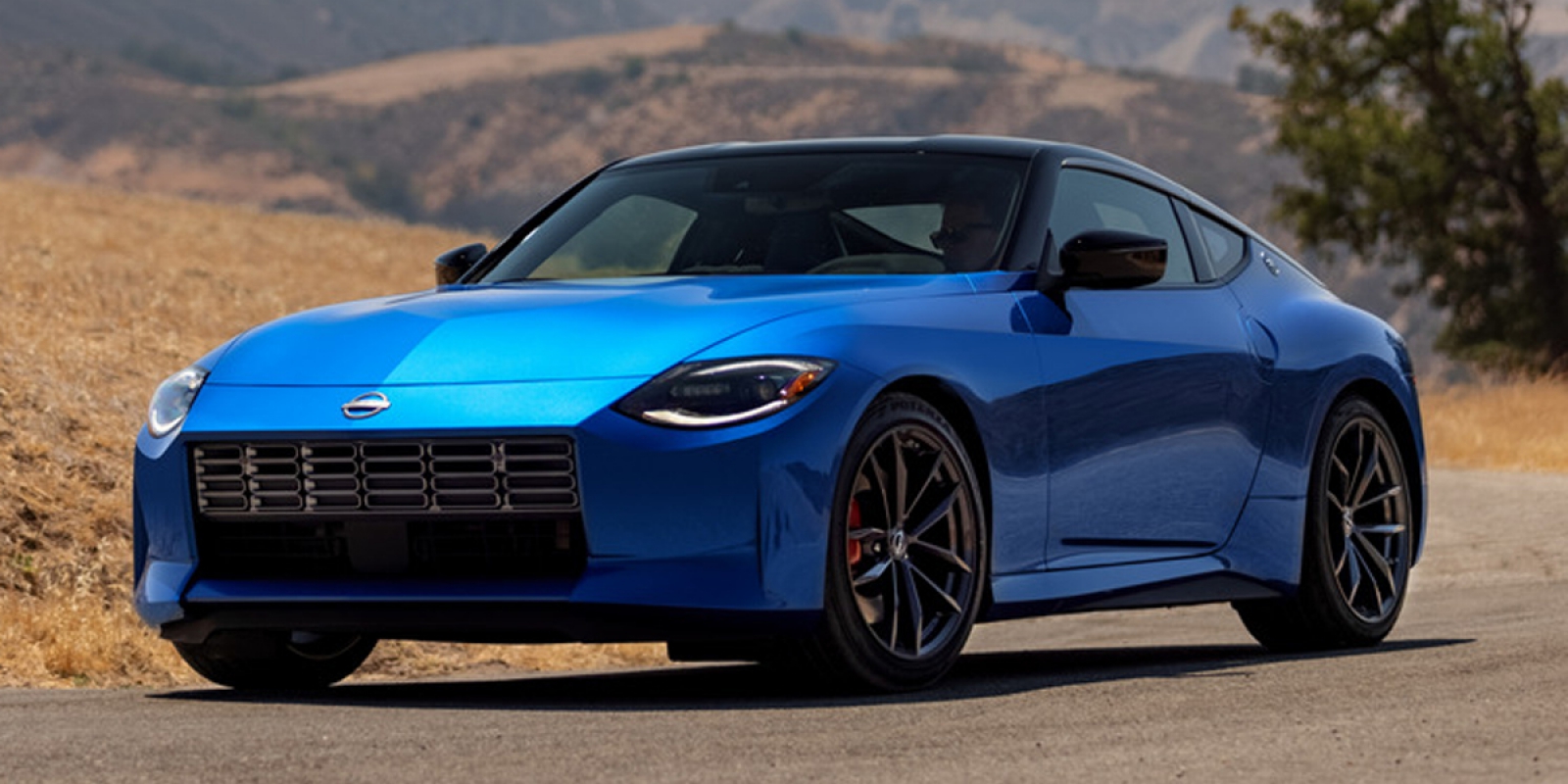 2023 Nissan Z | Consumer Guide Auto