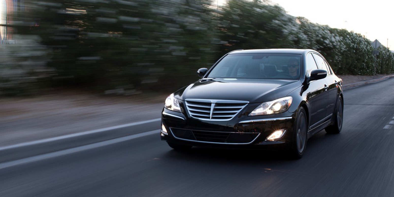 2014 Hyundai Genesis Consumer Guide Auto