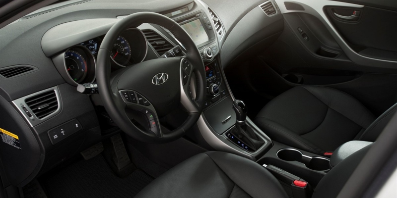 2016 Hyundai Elantra | Consumer Guide Auto