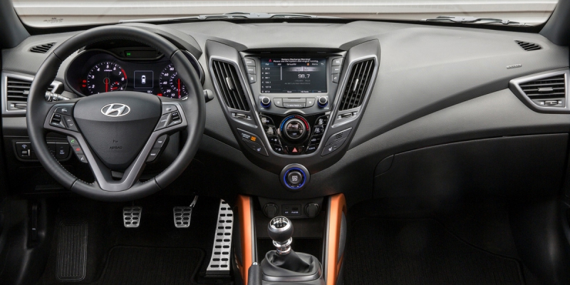 2016 Hyundai Veloster | Consumer Guide Auto