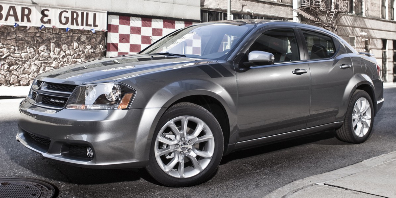 Dodge avenger 1