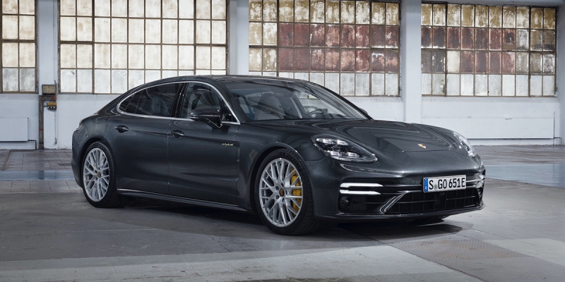 2021 Porsche Panamera | Consumer Guide Auto