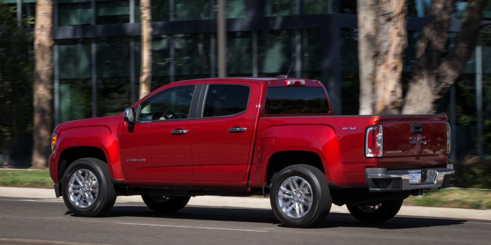 2018 GMC Canyon | Consumer Guide Auto