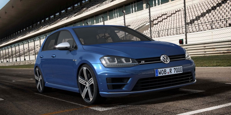 2015 Volkswagen Golf R | Consumer Guide Auto