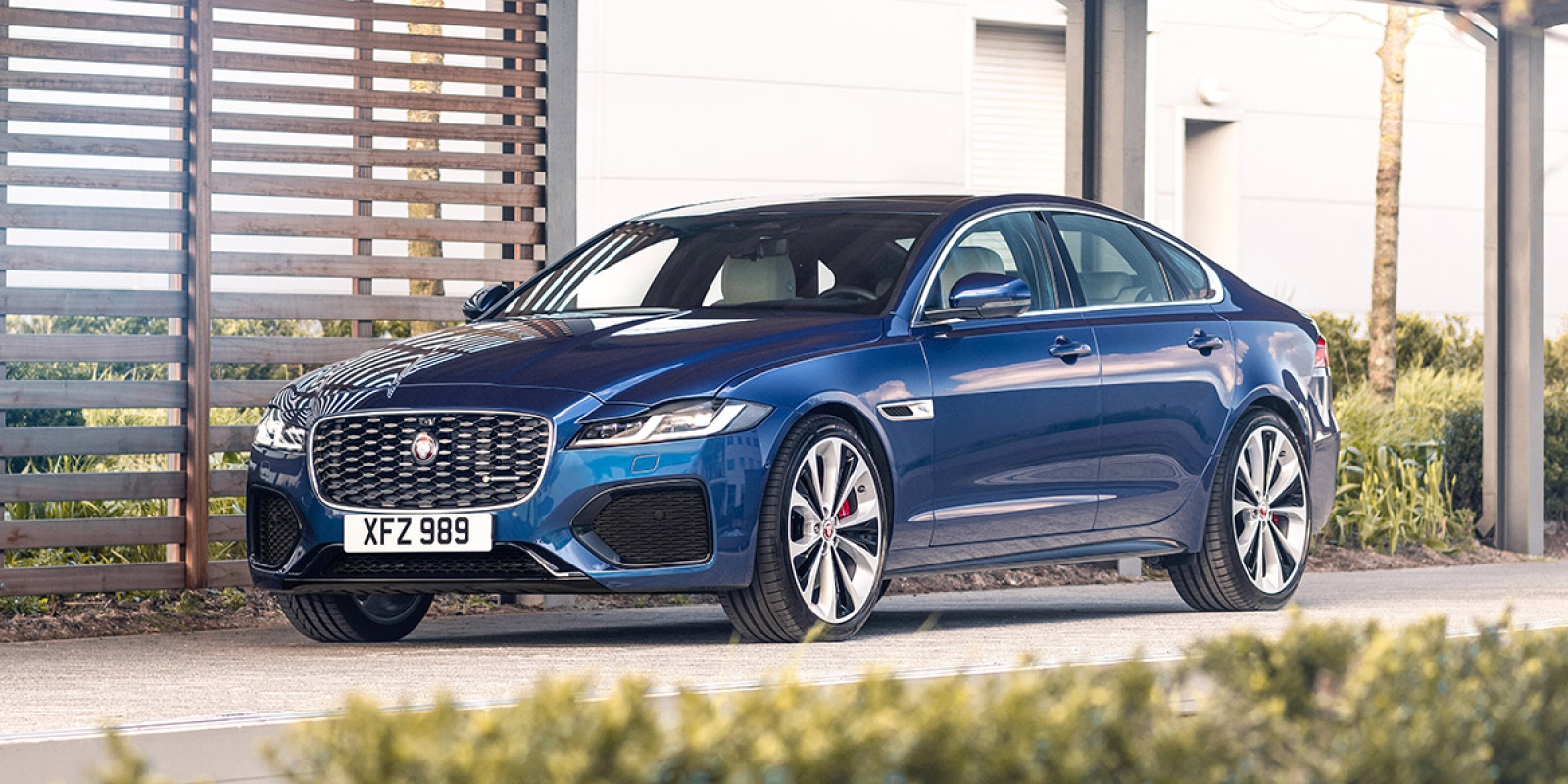 2021 Jaguar XF Consumer Guide Auto