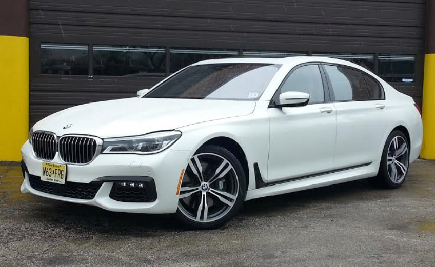 2016 BMW 750i