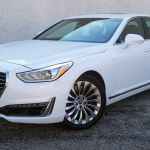 2017 Genesis G90