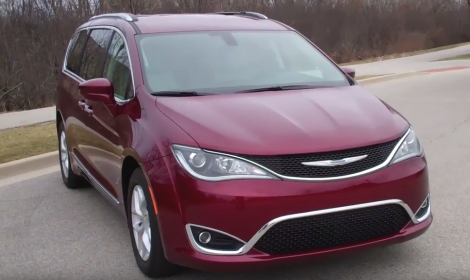 2017 Chrysler Pacifica Touring-L