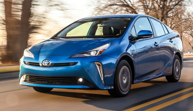 2019 Toyota Prius XLE AWD-e in Electric Storm Blue