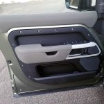 Land Rover Defender 110 SE