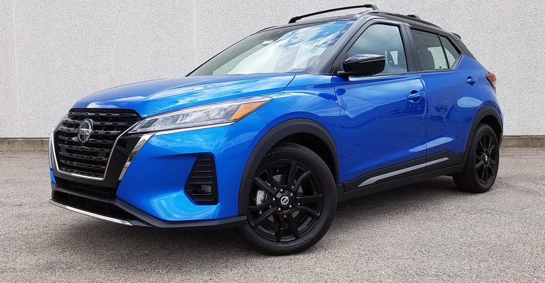 2021 Nissan Kicks SR