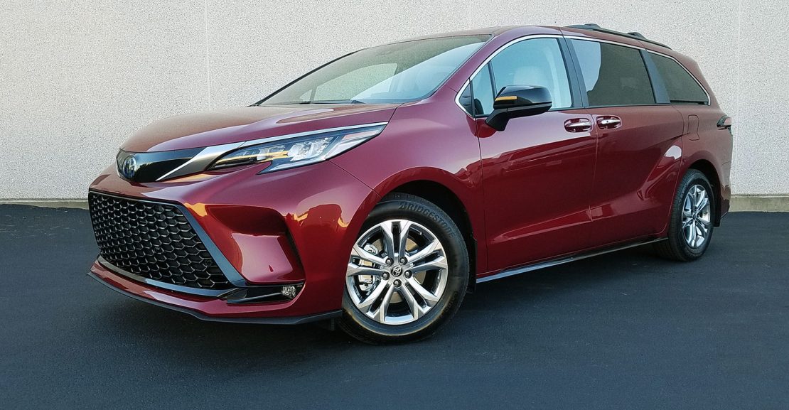 2022 Toyota Sienna XSE