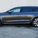 2022 Volvo V90 Cross Country