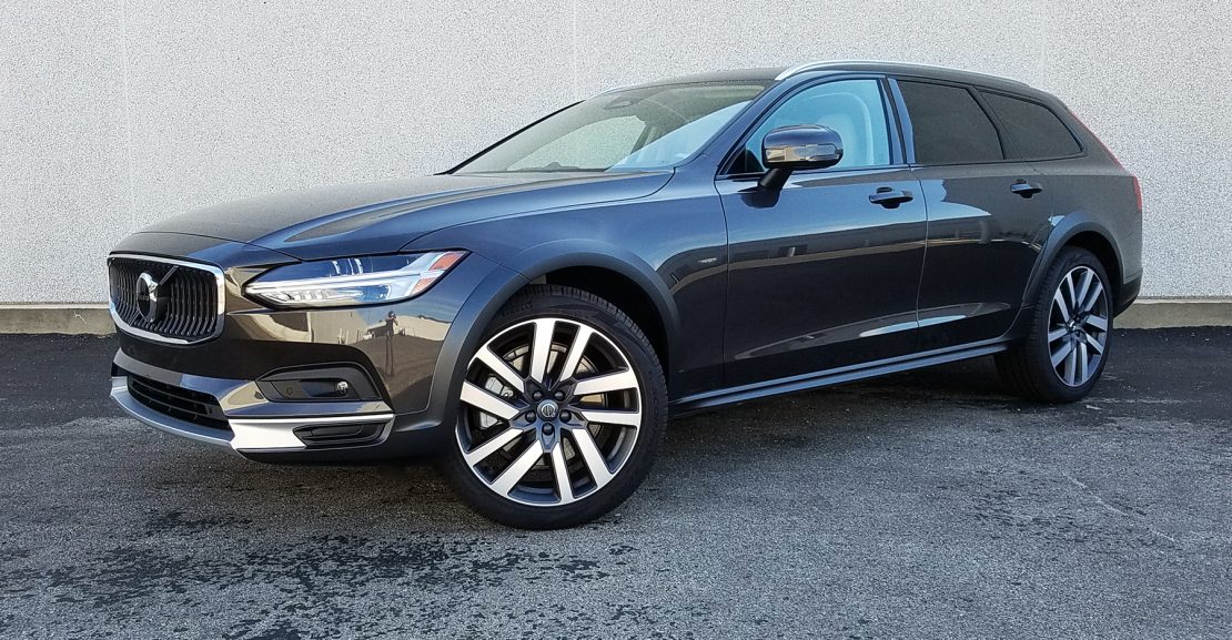 2022 Volvo V90 Cross Country