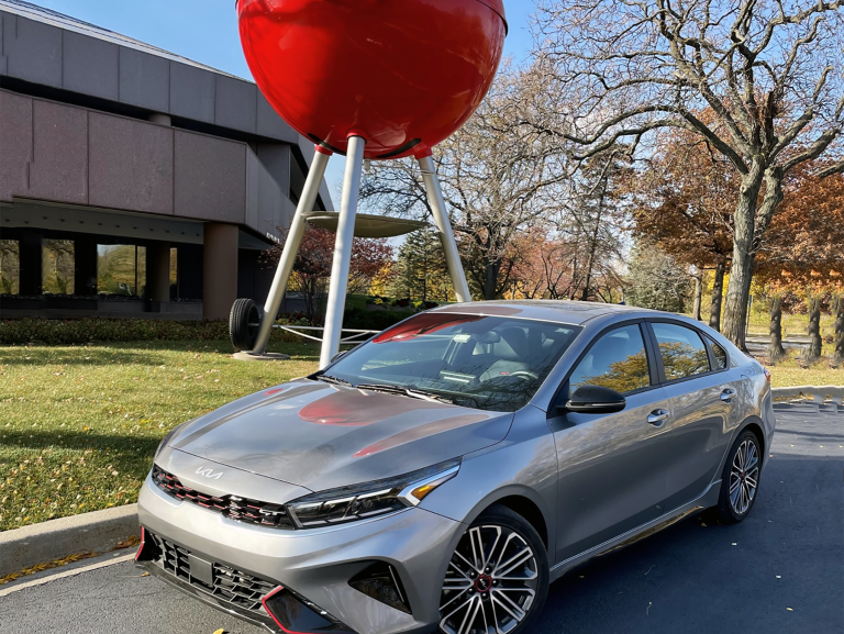 2022 Kia Forte GT in Steel Gray
