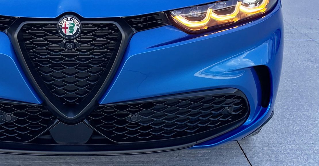 2024 Alfa Romeo Tonale Grille