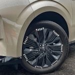 2025 Nissan Murano Platinum in Champagne Silver, wheels, black wheels